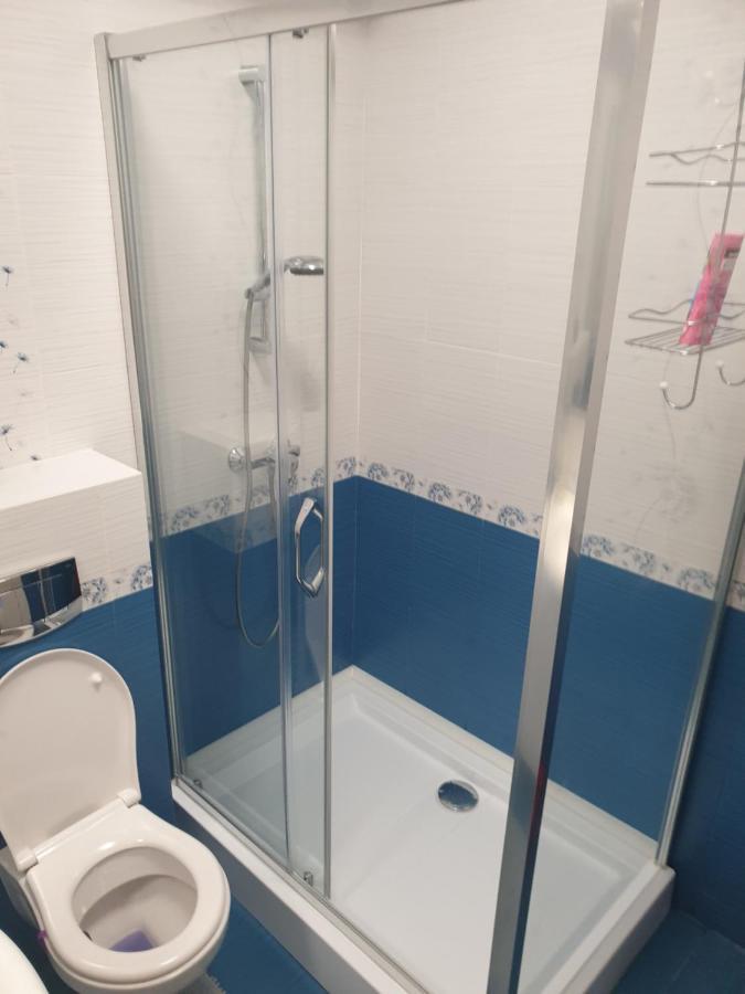 Topaz Central Apartment Bacău Buitenkant foto
