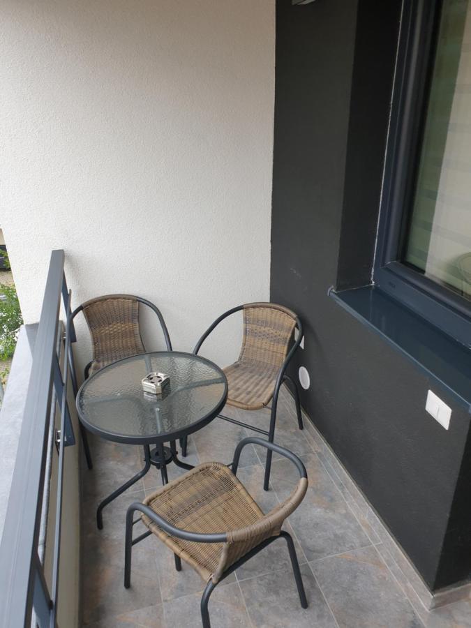 Topaz Central Apartment Bacău Buitenkant foto